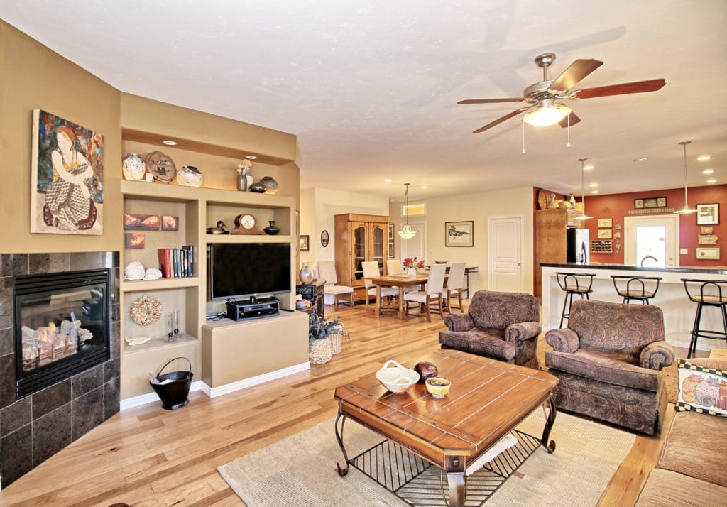 864 Summer Hill Ct. Grand Junction, CO 81506