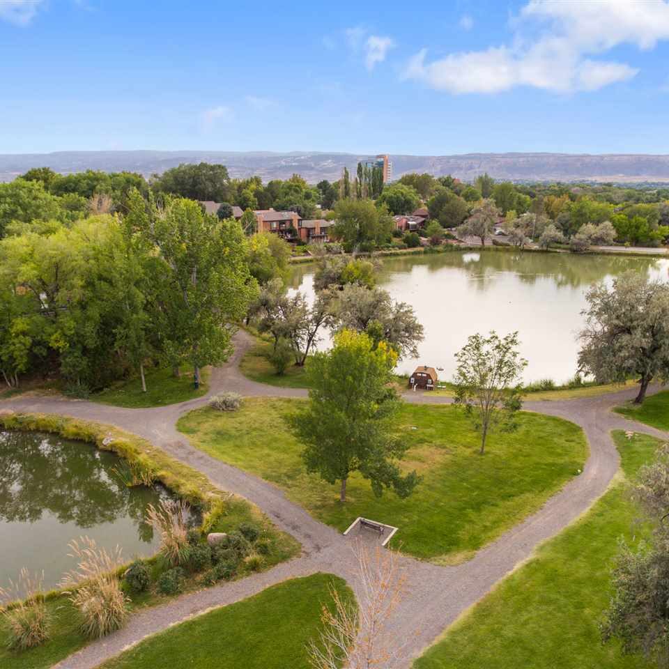 lakeside condos and townhomes grand junction co